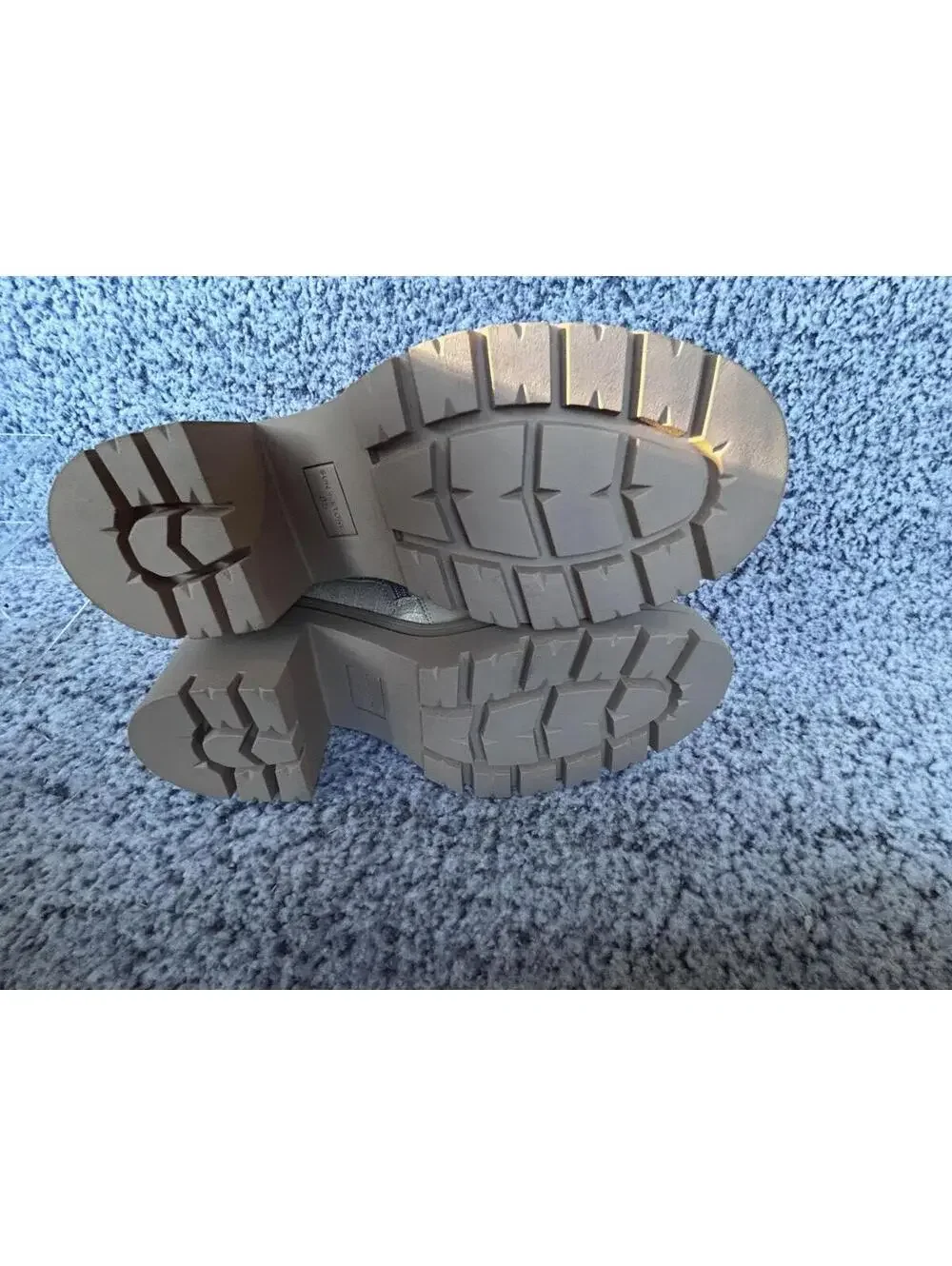 Sun + Stone Veronikaa Pull-On Lug Chelsea Booties-Color: ECRU CROC - Size 8.5